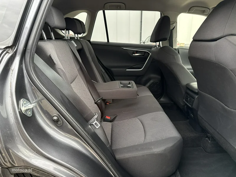 Toyota RAV 4 XA50 19