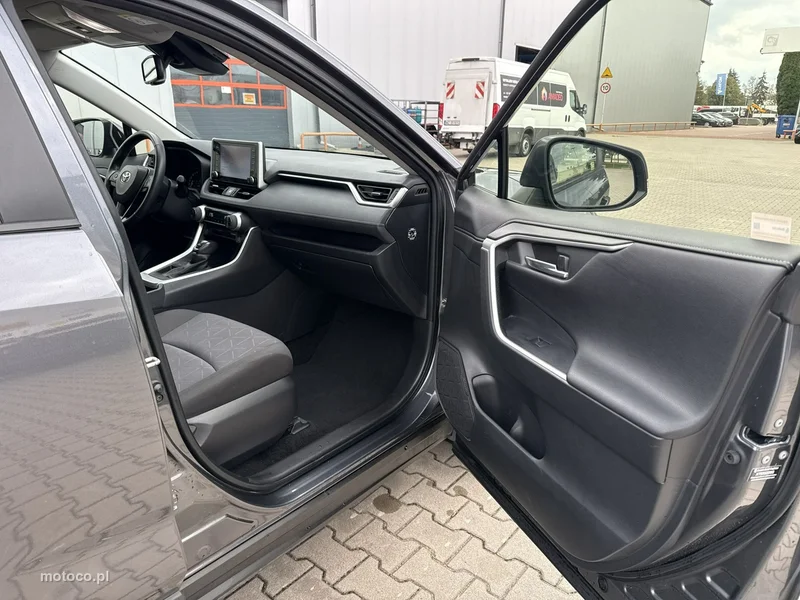 Toyota RAV 4 XA50 20