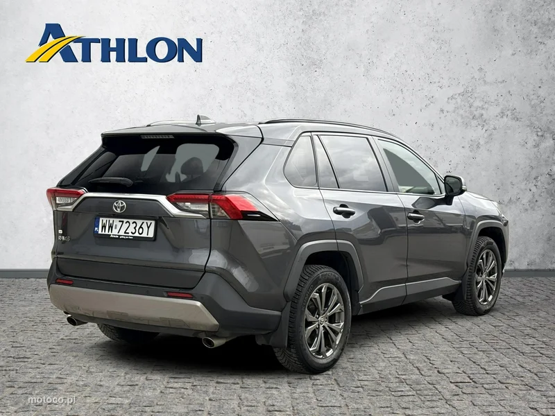 Toyota RAV 4 XA50 5