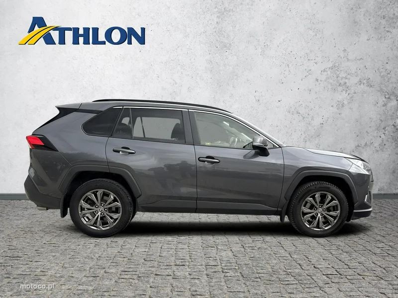 Toyota RAV 4 XA50 6
