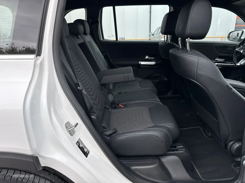 Mercedes-Benz EQB 19