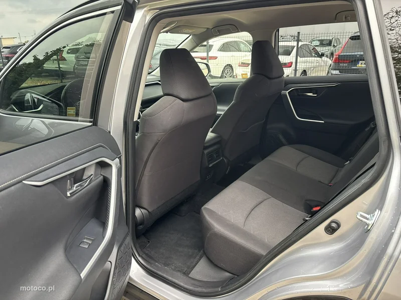 Toyota RAV 4 XA50 20