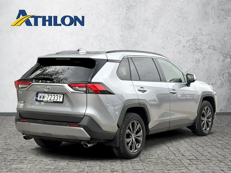 Toyota RAV 4 XA50 5