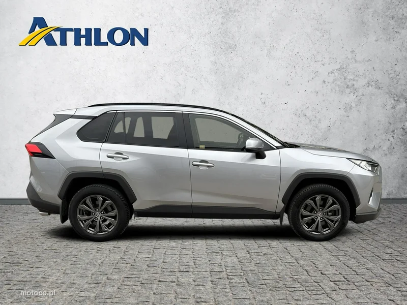 Toyota RAV 4 XA50 6