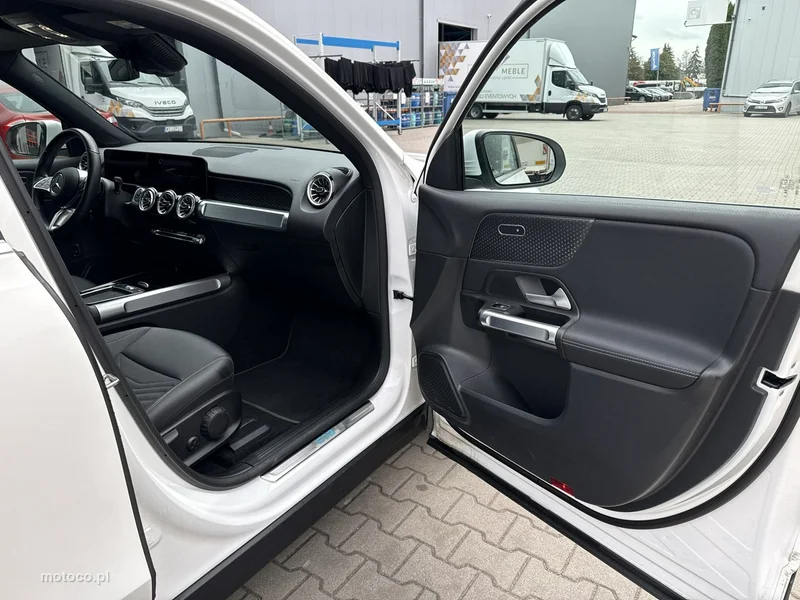 Mercedes-Benz EQB 20