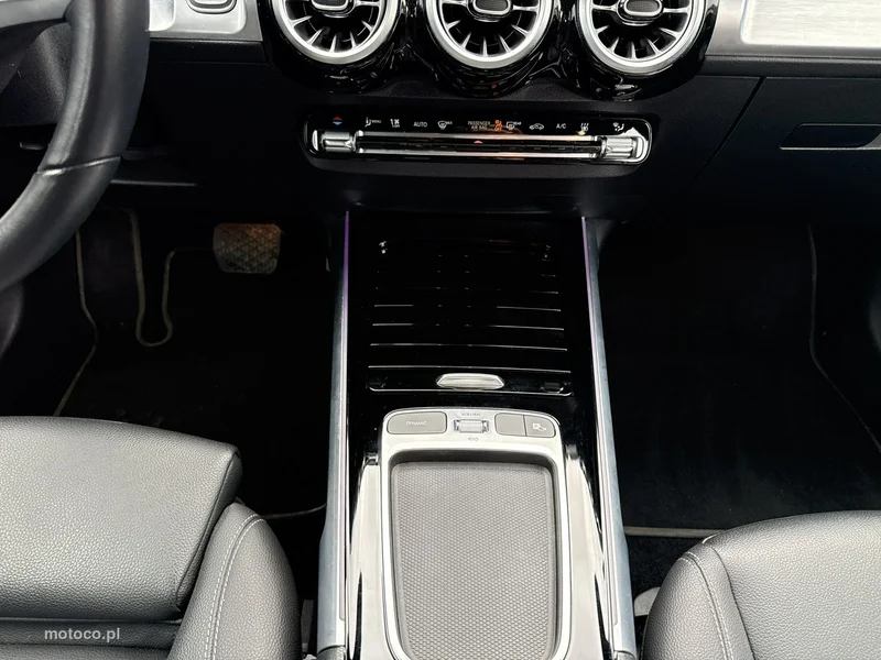 Mercedes-Benz EQB 25