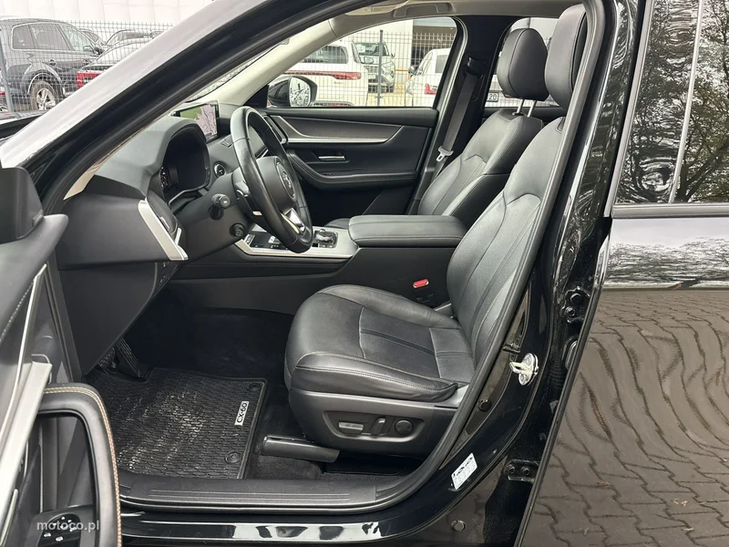 Mazda CX-60 11