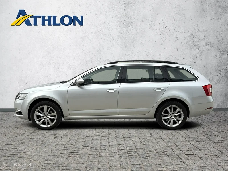 Skoda Octavia III 2