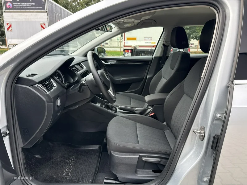 Skoda Octavia III 11