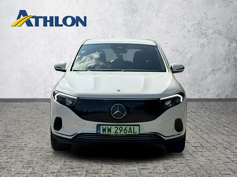 Mercedes-Benz EQA 8