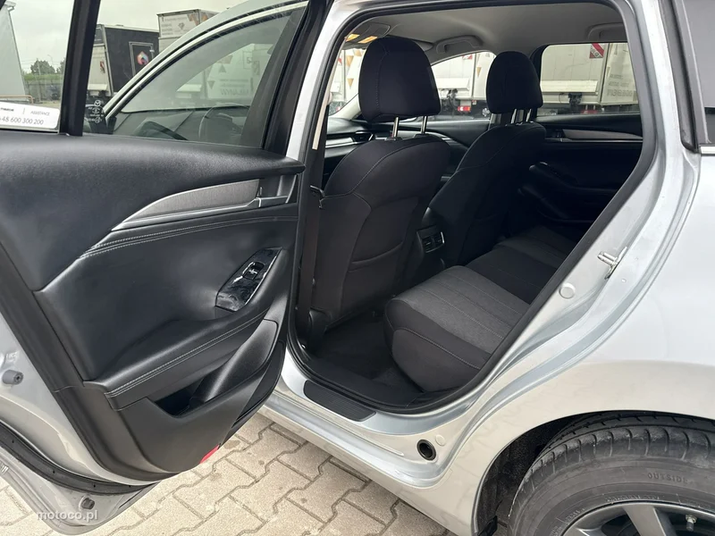 Mazda 6 14