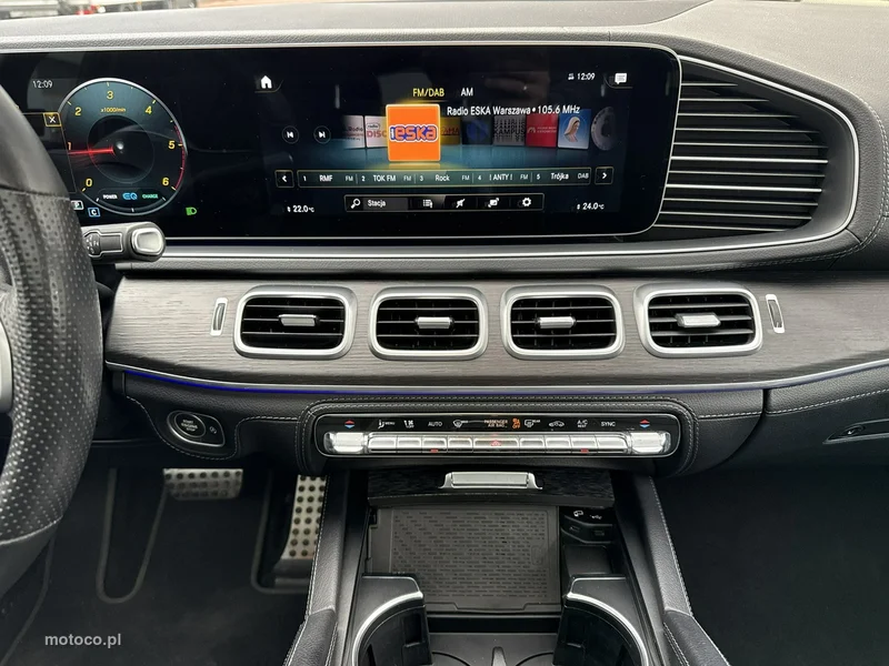 Mercedes-Benz GLE W167 300 24