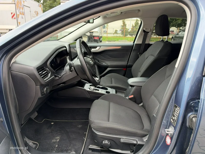 Ford Focus IV 11