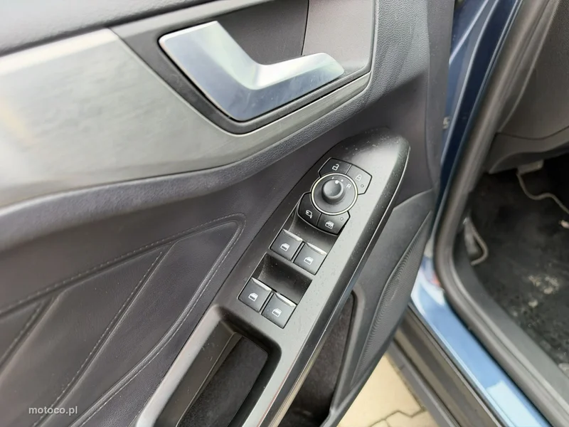 Ford Focus IV 12