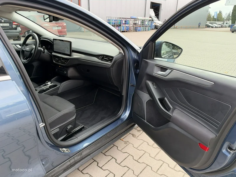 Ford Focus IV 19