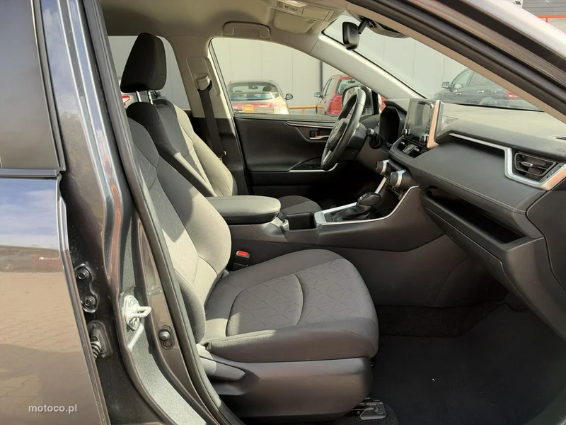 Toyota RAV 4 XA50 19