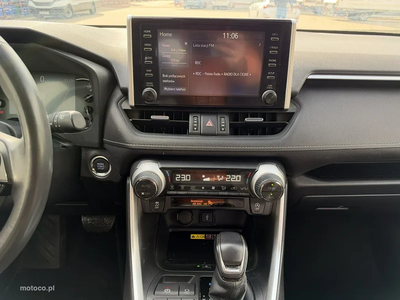 Toyota RAV 4 XA50 22