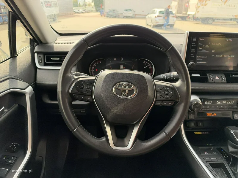 Toyota RAV 4 XA50 24