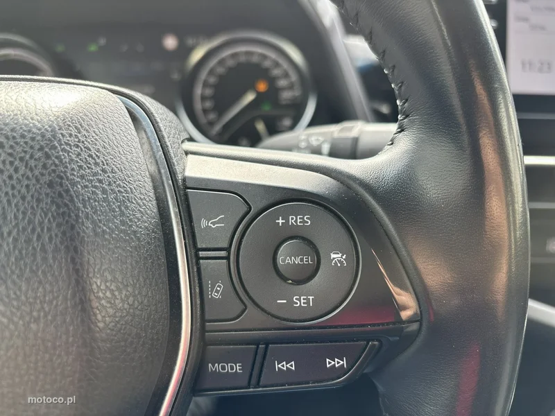 Toyota Camry XV70 26