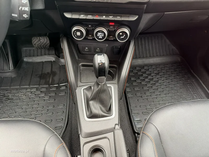 Dacia Duster 24