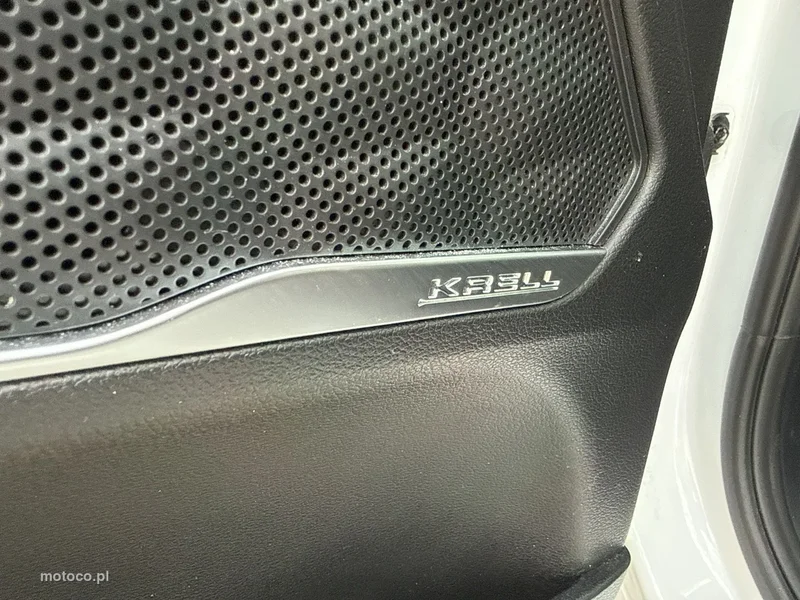 Hyundai SANTA FE 13
