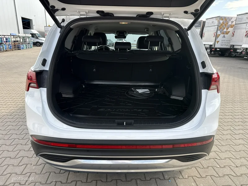 Hyundai SANTA FE 18