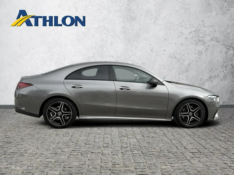 Mercedes-Benz CLA C118 200 6
