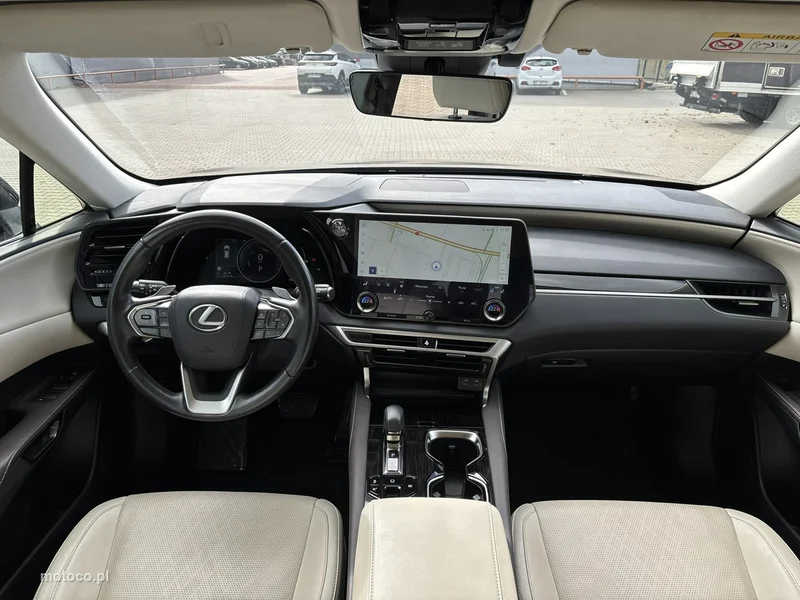 Lexus RX 13