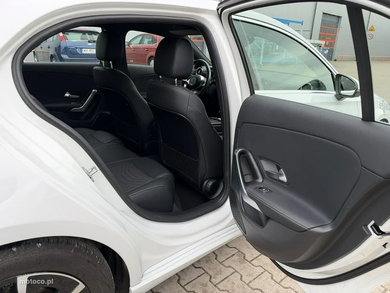 Mercedes-Benz Klasa A W177 A 200 17