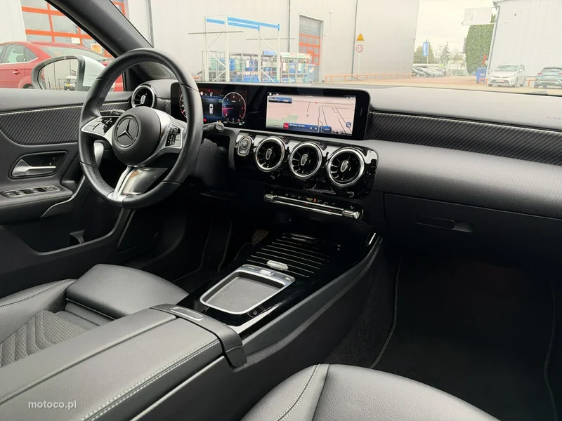 Mercedes-Benz Klasa A W177 A 200 21