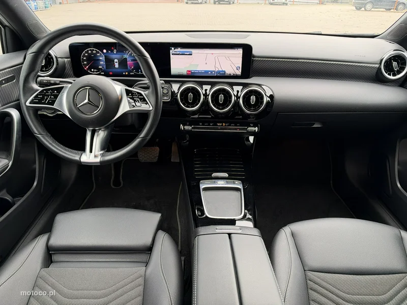 Mercedes-Benz Klasa A W177 A 200 22