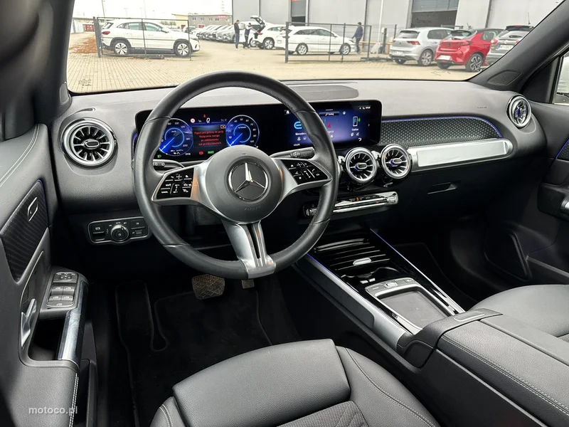 Mercedes-Benz EQB 12