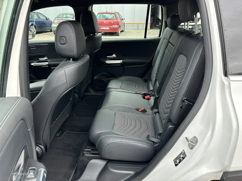Mercedes-Benz EQB 19