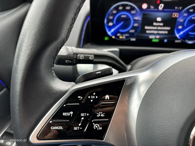 Mercedes-Benz EQB 28