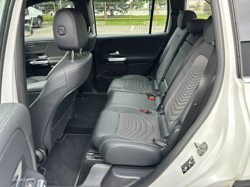 Mercedes-Benz EQB 19