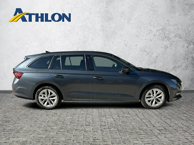 Skoda Octavia IV 6