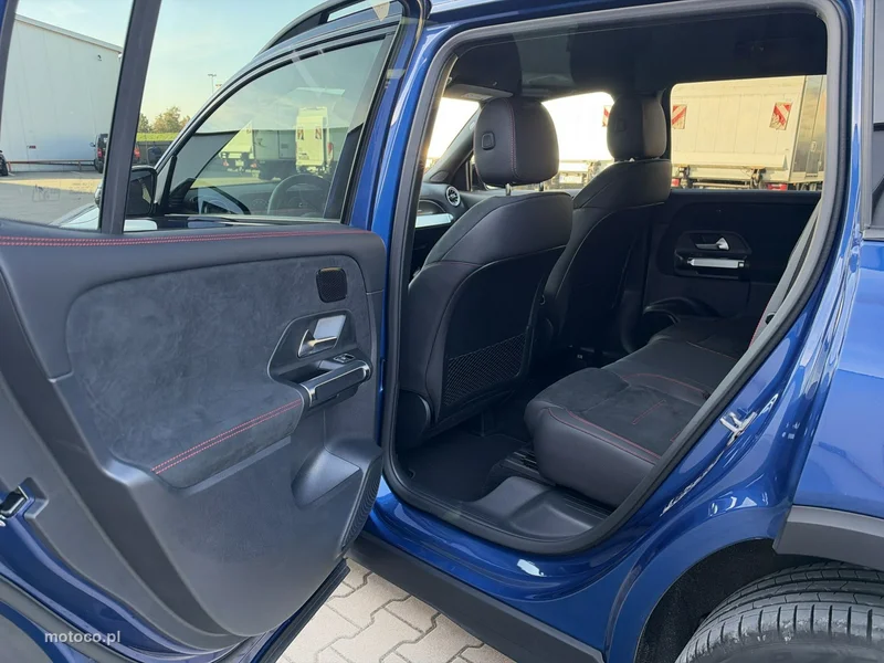 Mercedes-Benz GLB X247 14