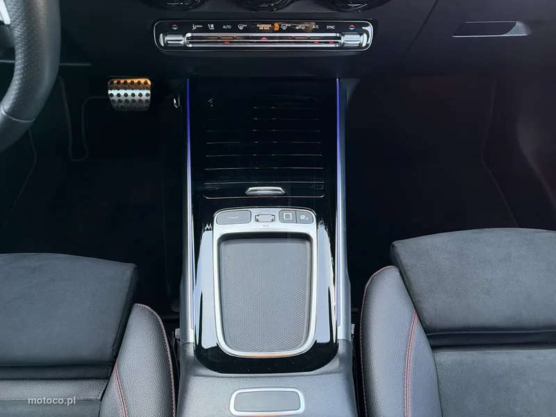 Mercedes-Benz GLB X247 24