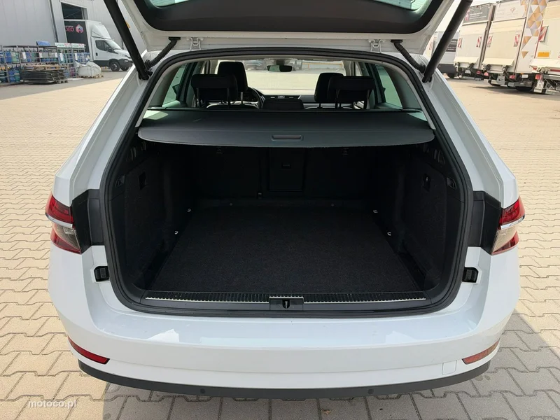 Skoda Superb III 16