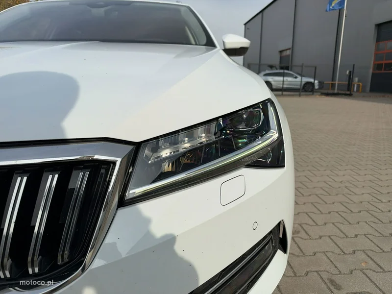 Skoda Superb III 9
