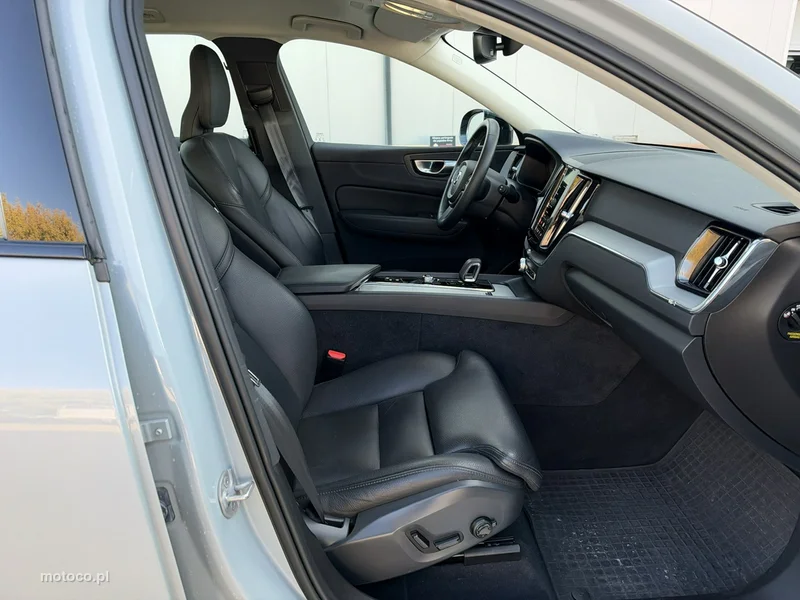 Volvo XC 60 20