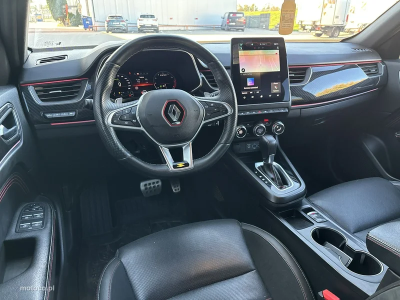 Renault Arkana 12