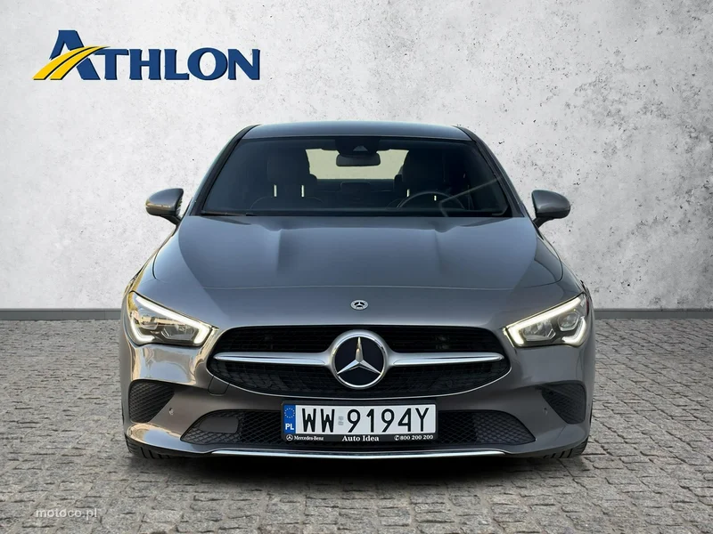 Mercedes-Benz CLA C118 180 8