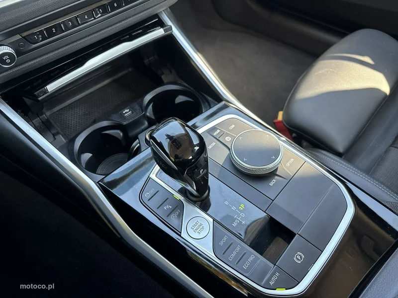 BMW Seria 3 G20 318 25