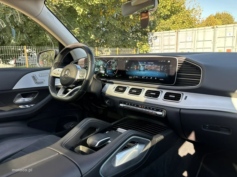 Mercedes-Benz GLE W167 300 14