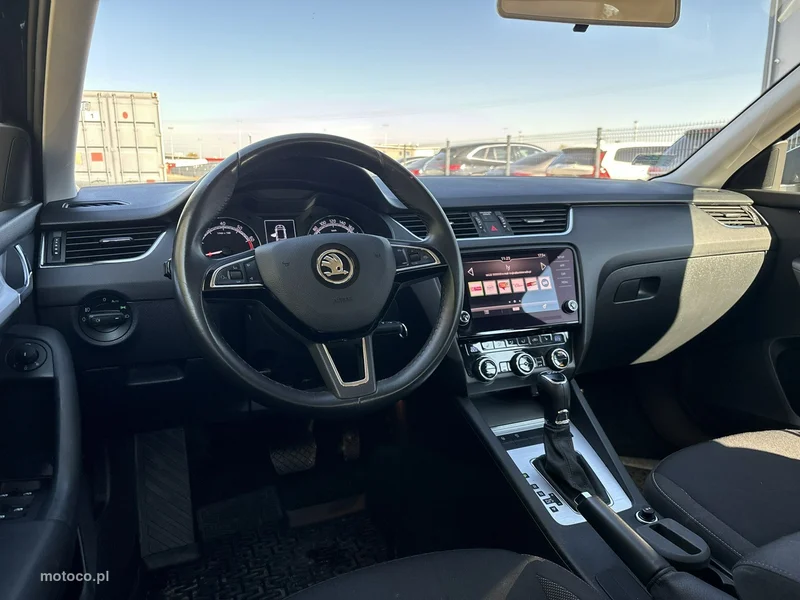 Skoda Octavia III 11