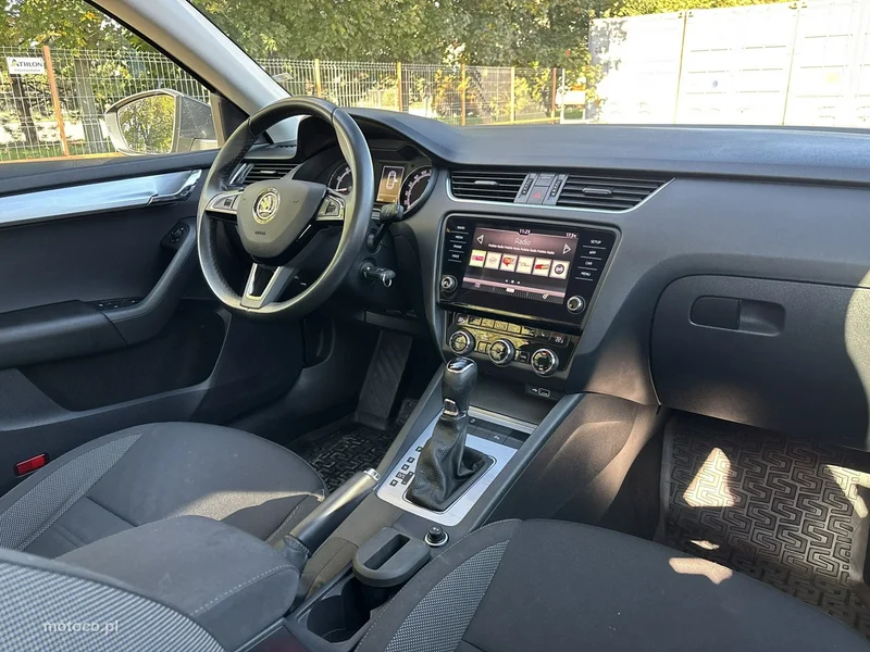 Skoda Octavia III 13