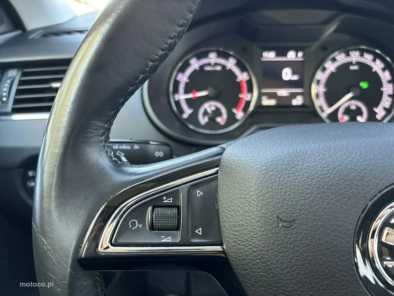 Skoda Octavia III 26