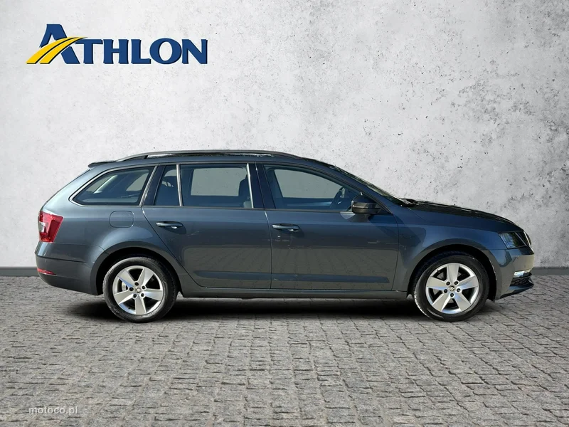 Skoda Octavia III 6