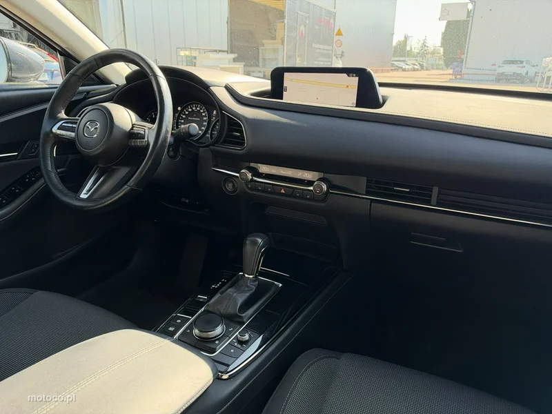 Mazda CX-30 21